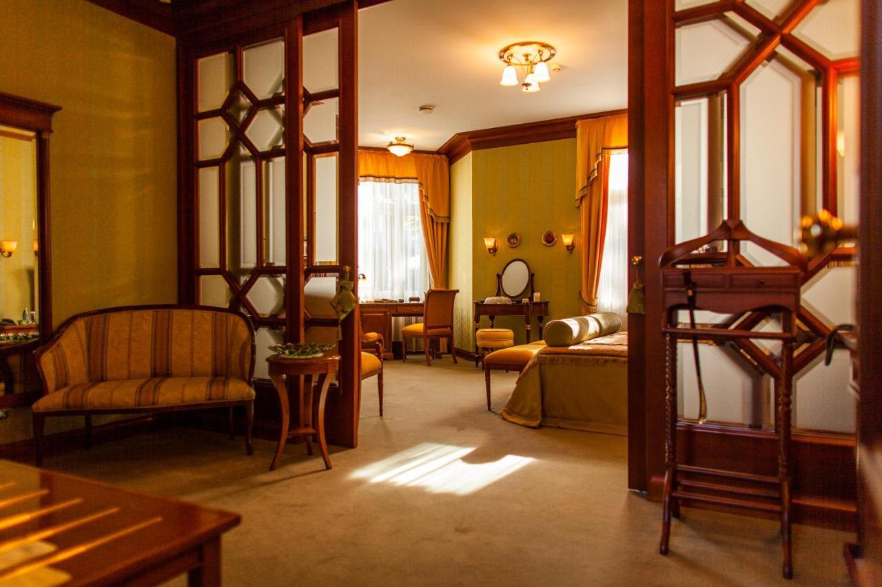 Tb Palace Hotel & Spa ยูร์มาลา ห้อง รูปภาพ