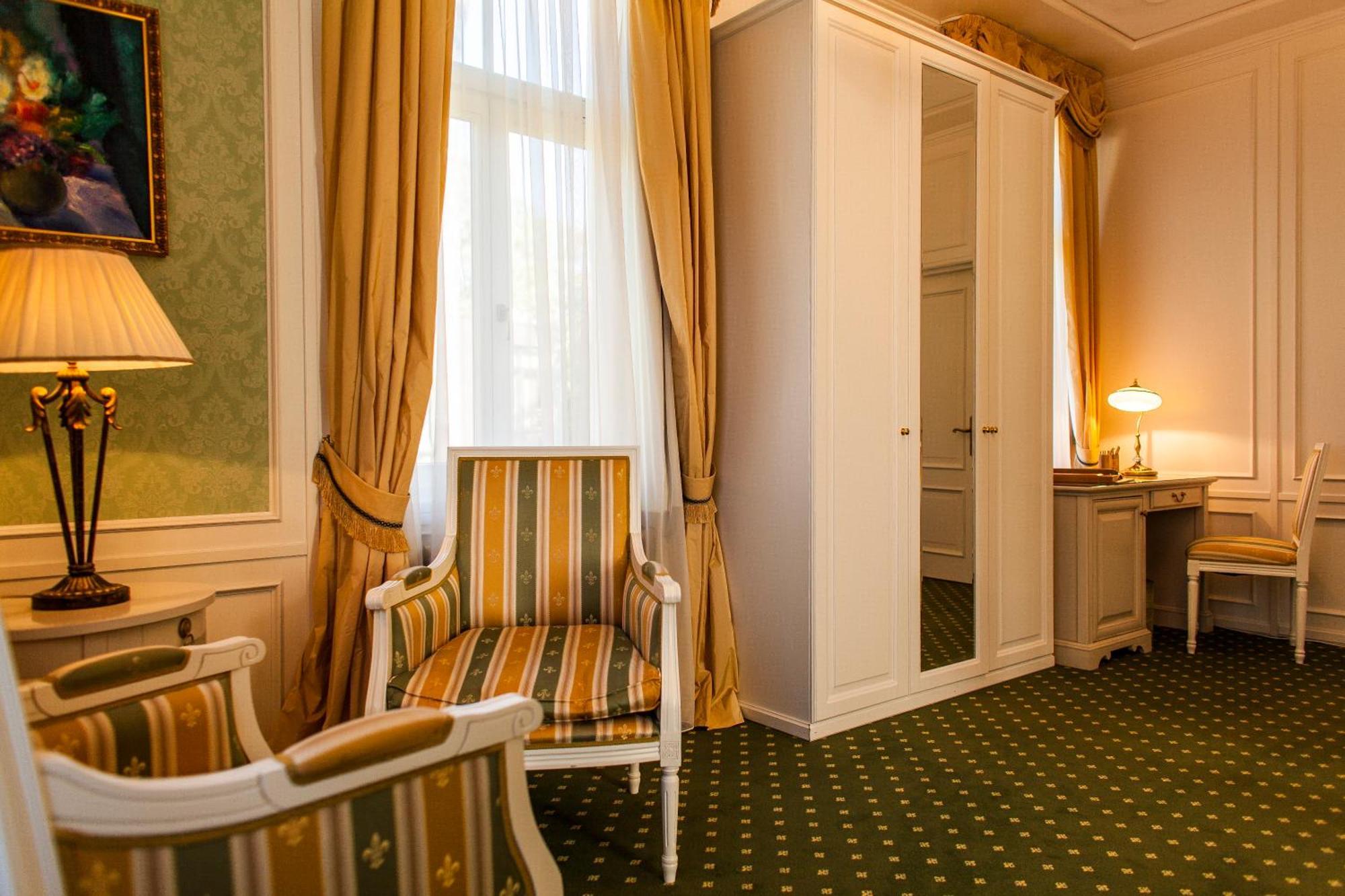 Tb Palace Hotel & Spa ยูร์มาลา ห้อง รูปภาพ
