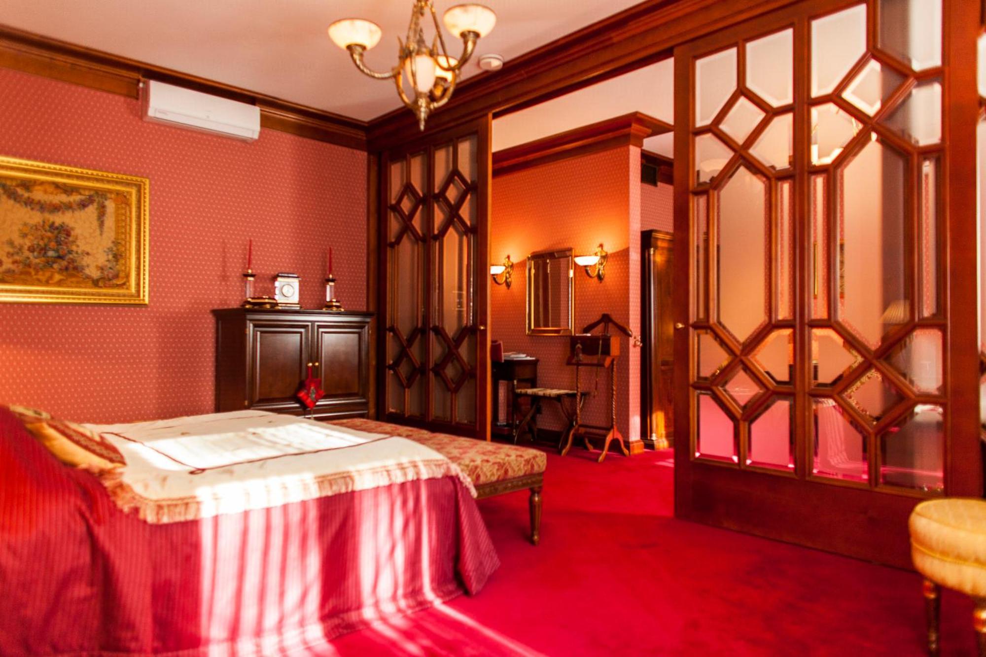 Tb Palace Hotel & Spa ยูร์มาลา ห้อง รูปภาพ
