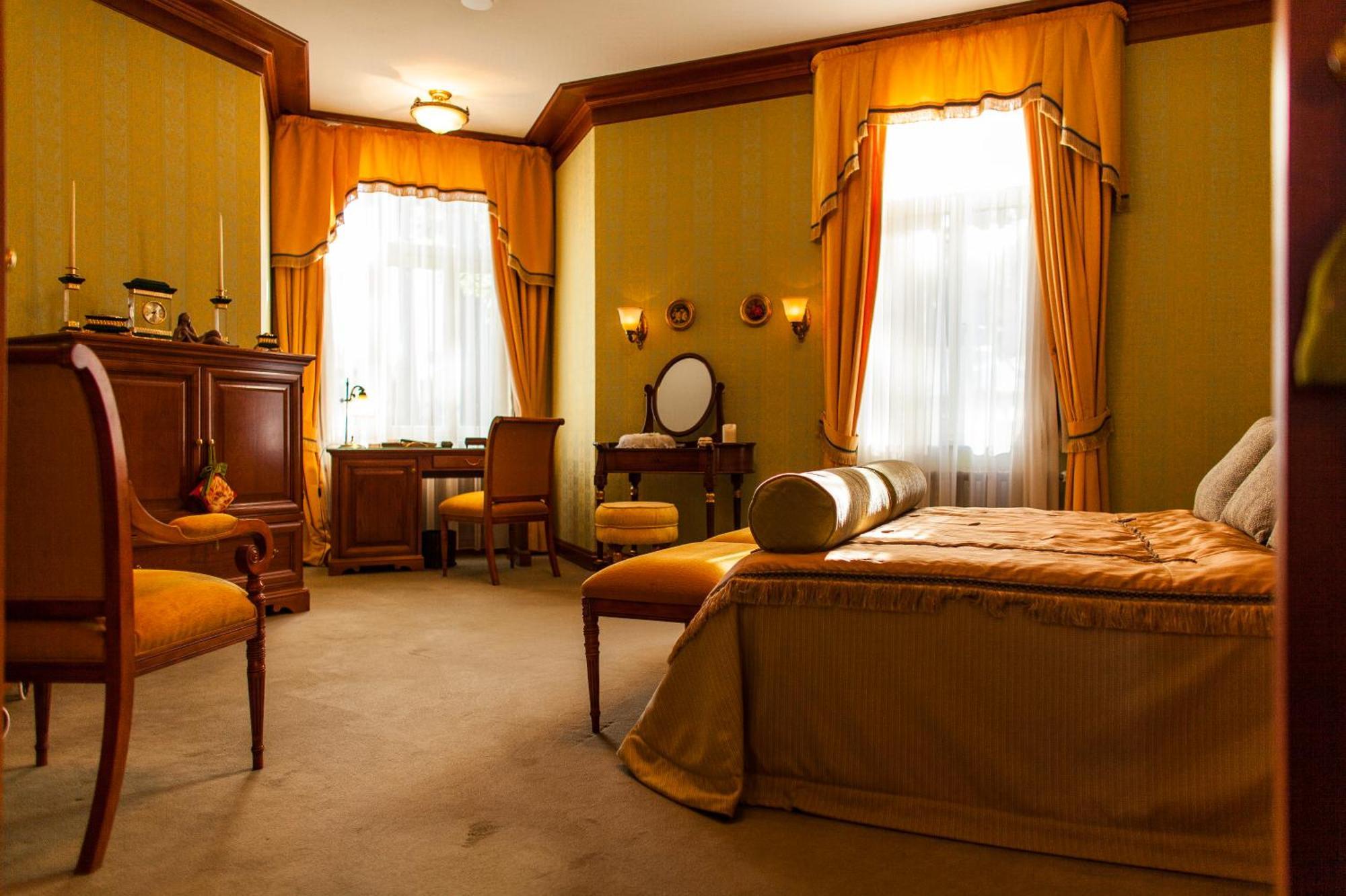 Tb Palace Hotel & Spa ยูร์มาลา ห้อง รูปภาพ