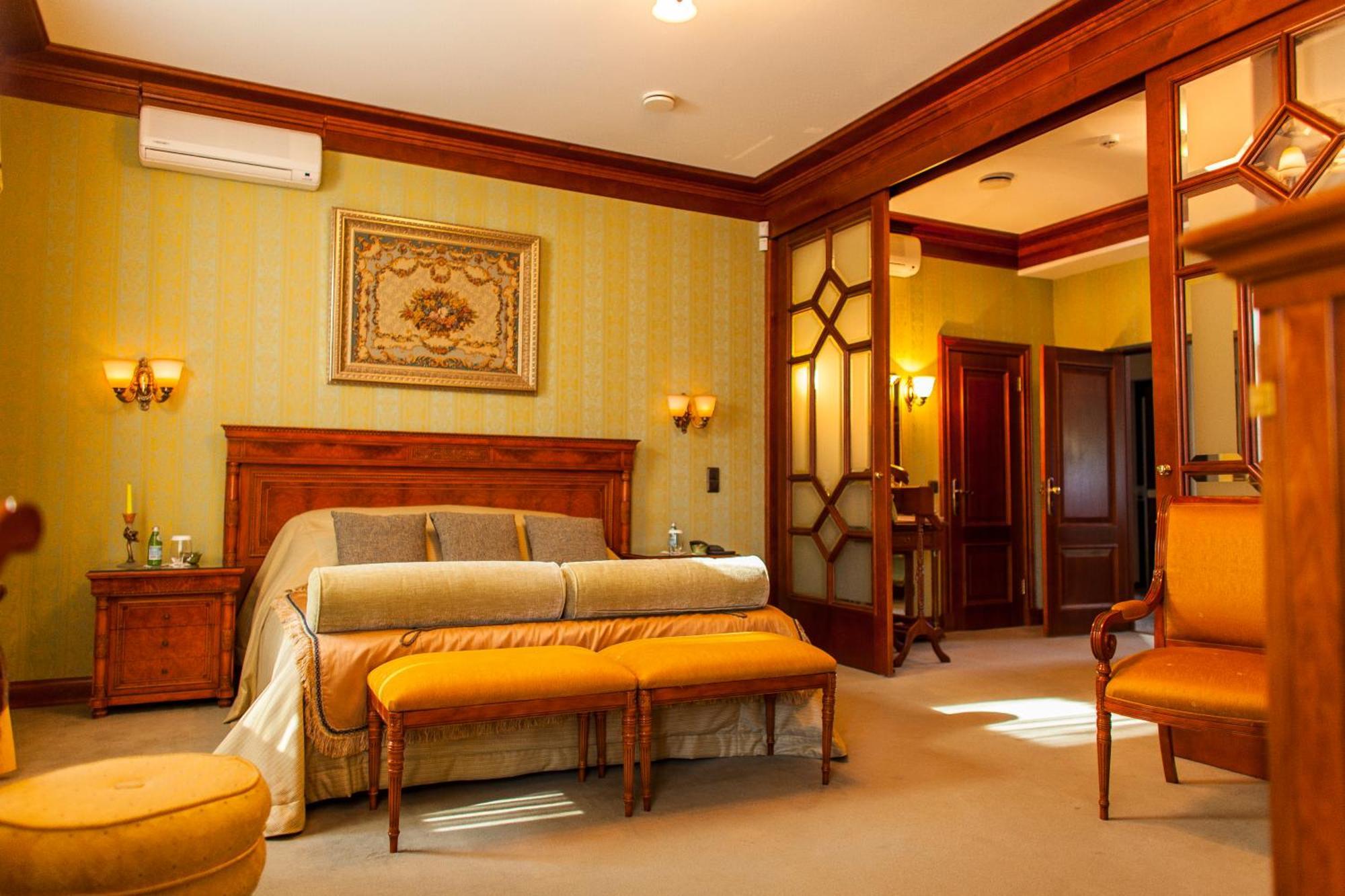 Tb Palace Hotel & Spa ยูร์มาลา ห้อง รูปภาพ