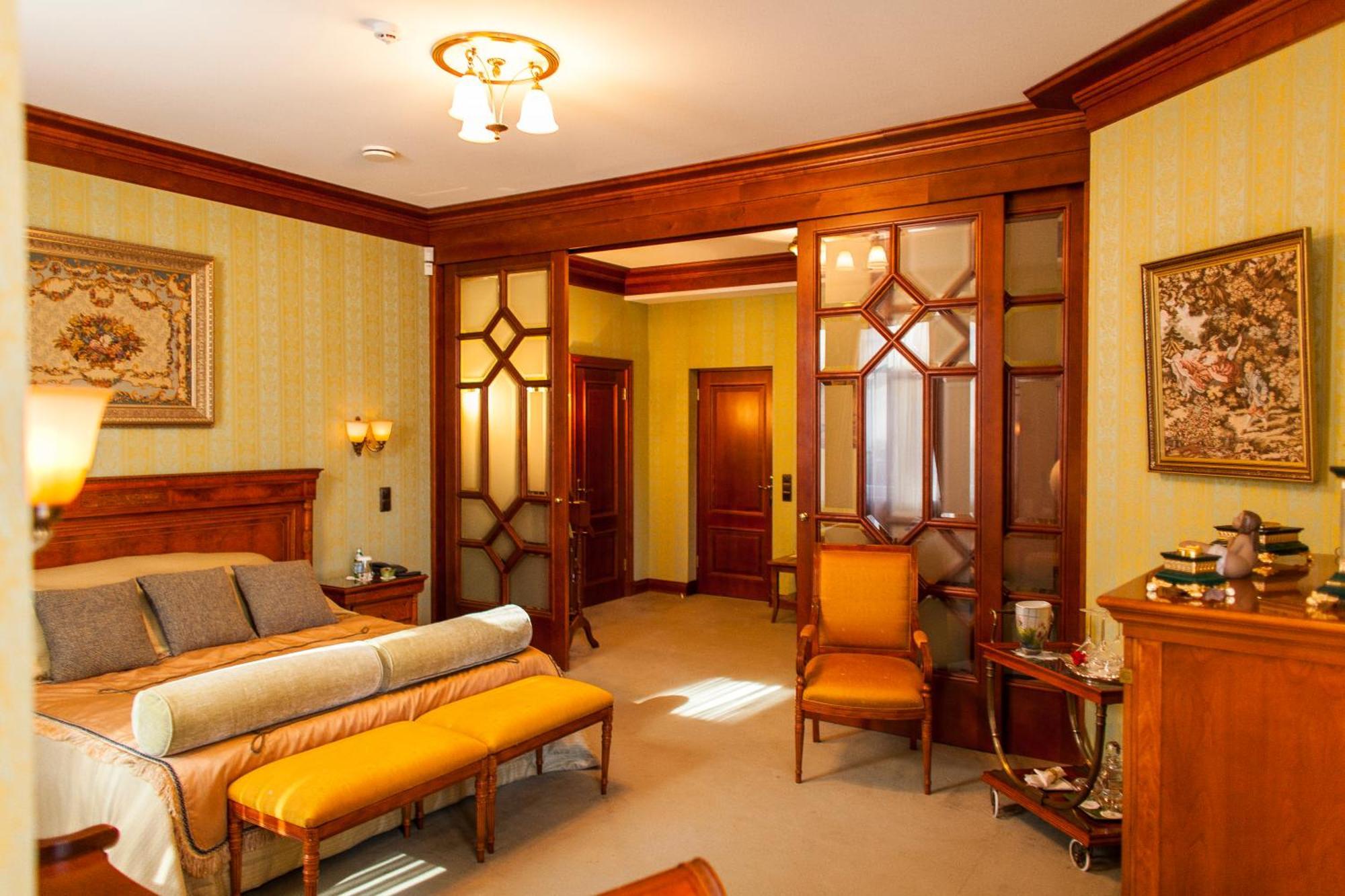 Tb Palace Hotel & Spa ยูร์มาลา ห้อง รูปภาพ