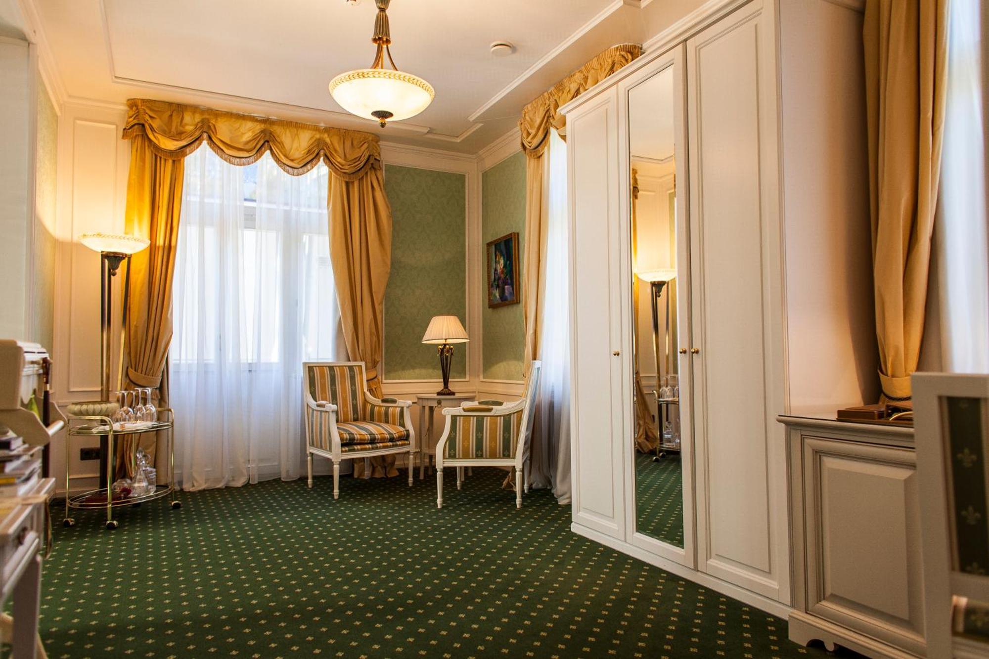 Tb Palace Hotel & Spa ยูร์มาลา ห้อง รูปภาพ