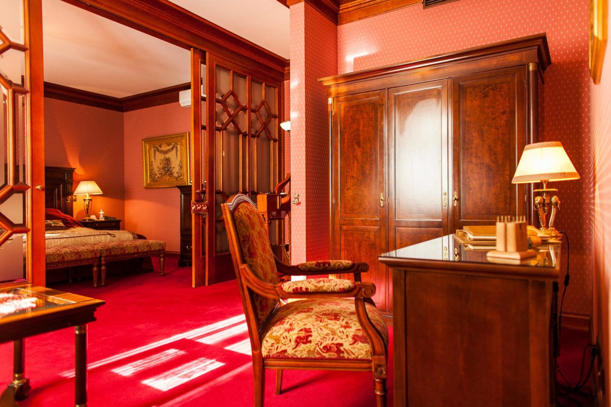 Tb Palace Hotel & Spa ยูร์มาลา ห้อง รูปภาพ