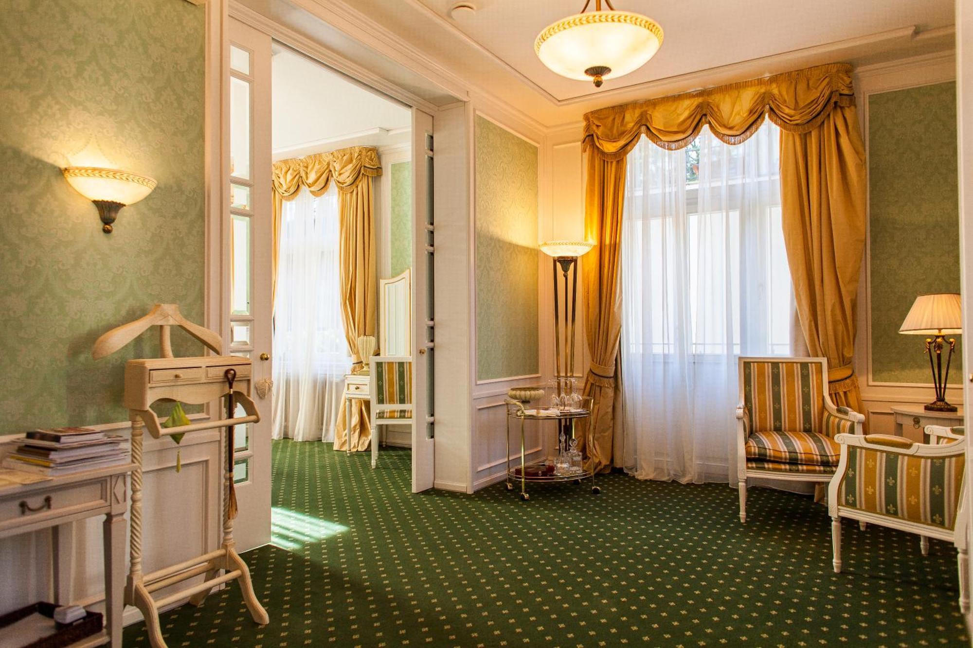 Tb Palace Hotel & Spa ยูร์มาลา ห้อง รูปภาพ